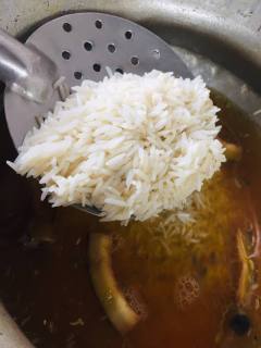 sweet-rice-(sindhi-tahiri)-recipe-step-2(14)