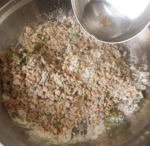 leftover-pulao-muthiya-recipe-step-2(5)